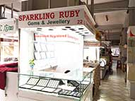 s-Sparkling-Ruby-Jewellery-02.jpg